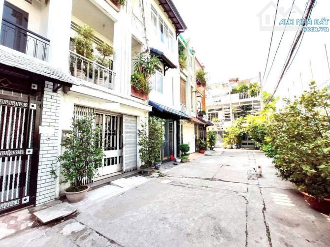 Nhà Cho Thuê Nguyên Căn Hẻm Nơ Trang Long - 3