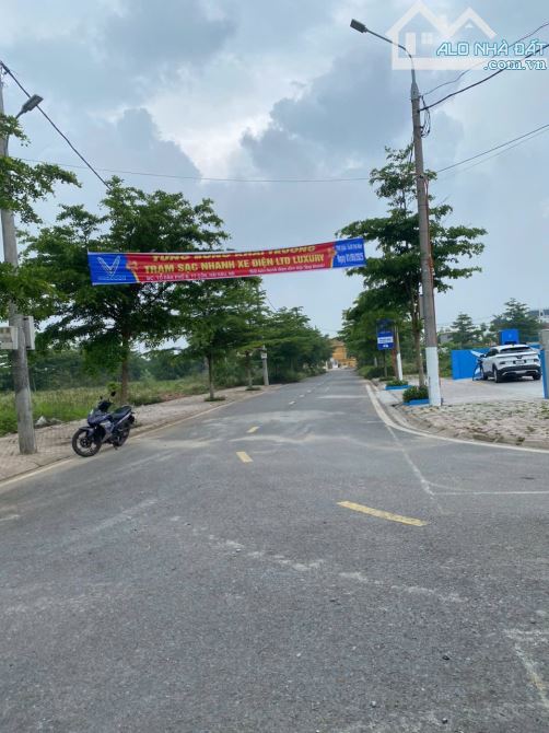 Cần bán lô F0 phân lô vỉa hè kinh doanh thị trấn cồn - 1