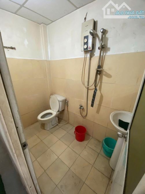 Cho thuê nhà P. Hiệp Phú, Q9 TPTĐ 90m2 Nhà 2 mặt tiền hẻm thoáng mát, gồm: 2PN, 2WC - 3