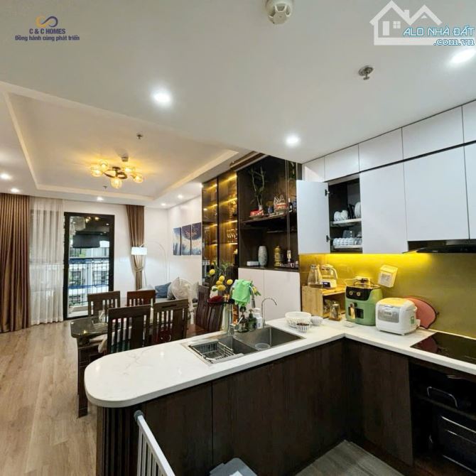 Bán căn hộ trục đẹp nhất HandiResco 31 Lê Văn Lương, 72m2_2n2vs. Giá 6tỷ260. Full nội thất - 3
