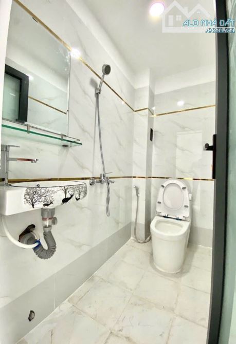 BÁN NHÀ MỚI ĐẸP _ SÁT AEON ,TÂN PHÚ 2TẦNG 15M 2,6X6 ĐANG CHO THUÊ 6TR/T DÒNG TIỀN ỔN ĐỊNH - 3