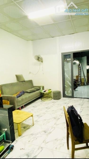 🏠 BÁN NHÀ MẶT TIỀN MỄ CỐC, P.15, Q.8 - DÒNG TIỀN 50 TRIỆU - 9.X TỶ. - 3