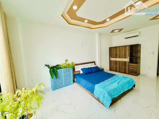 10.6 TỶ   HẺM Ô TÔ NHÀ ĐẸP NHƯ TRANH VẼ - Ngay Nơ Trang Long trung tâm Bình Thanh - 3
