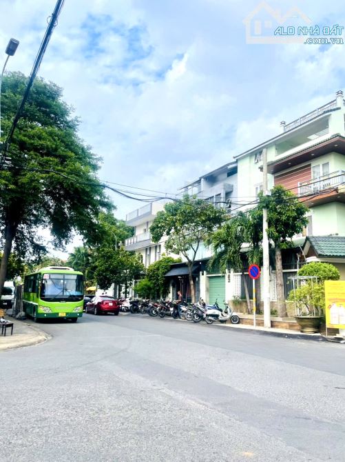 Bán lô ĐẤT 2 Mặt tiền đường số 10 HIỆP BÌNH CHÁNH THỦ ĐỨC View Sông DT 550m2 Giá 47 Tỷ - 3