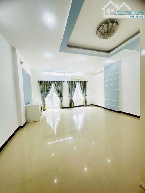 Siêu Phẩm HXH Lê Văn Sỹ 5,2 x15 – 5 Tầng, 7PN – DT 78m² – Giá Chỉ 17.5 Tỷ - 3