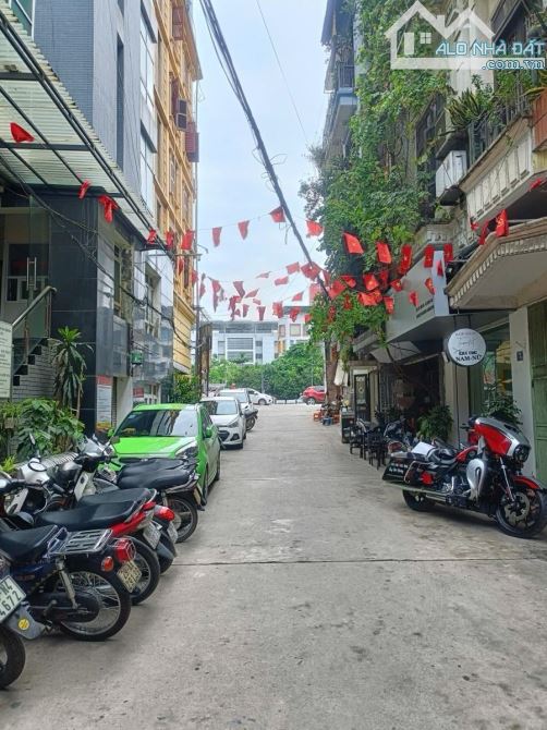 Nhà phố Kim Mã, Kinh Doanh, Gần Phố, 25m , 4 tầng. - 3