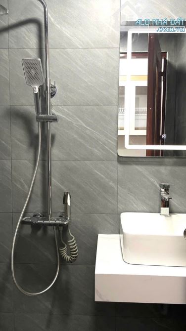 Gia đình bán căn hộ giá siêu hợp lý hơn 1,8 tỷ - 42m2 - 2PN 1WC - chung cư Đại Thanh - 3