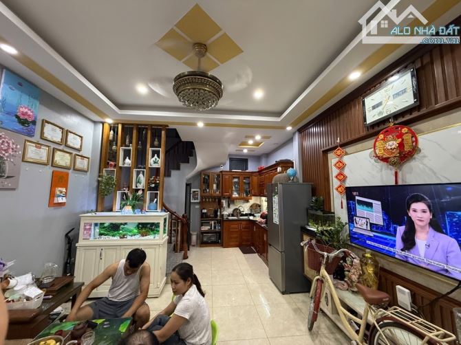 BÁN NHÀ Ỷ LA_HÀ ĐÔNG_NGÕ RỘNG THOÁNG_Ô TÔ TRÁNH_30m²x4T1Tum_5.9 TỶ - 3