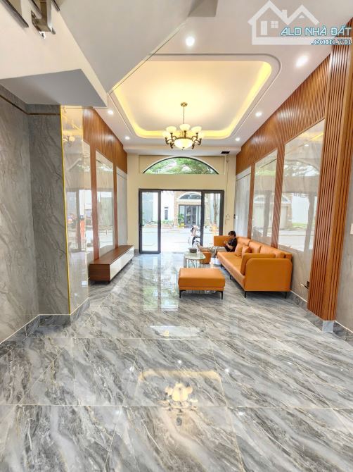 4,85Tỷ TL🔥Bán nhà 2 Lầu Có Nội Thất, KDC gần Vincom 1,5km, p.Tân Đông Hiệp, Tp.Dĩ An - 3