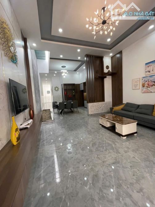NHÀ 3 PHÒNG NGỦ HẺM 184 ĐỒNG KHỞI TÂN LỢI: Giá 3.79 tỷ - 3