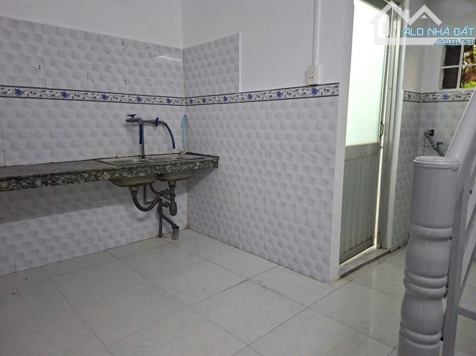 Bán gấp nhà 1 trệt 1 ,dt 45m2,giá 1 tỷ 150,đông thạnh hóc môn - 3