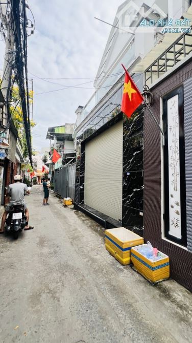 BÁN NHÀ MỚI, HẺM 4M, HUỲNH TẤN PHÁT, DT 5 x 14, QUẬN 7, GẦN GÒ Ô MÔI, CHỈ 5 TỶ - 3