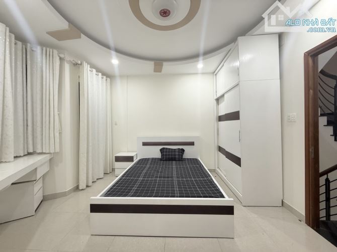 Hiếm có nhà bán-hxh 7 chỗ-khu phan xích long-chỉ 7x tỷ - 3