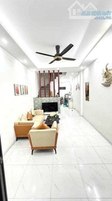 Bán Nhà Khuyến Lương Hoàng Mai 42m2 xây 5 tầng,sổ đỏ riêng giá 7.2 tỷ. - 3