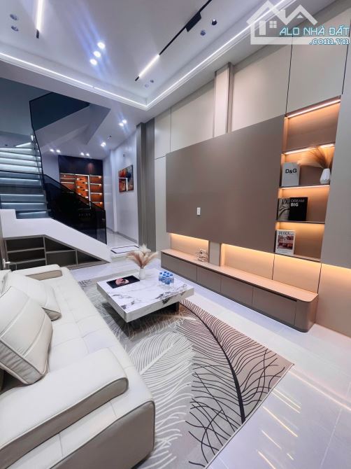 Số 1 về vị trí có tiền chưa chắc mua được là em  Nhà mới xây độc lập vị trí sát vỉa hè - 3