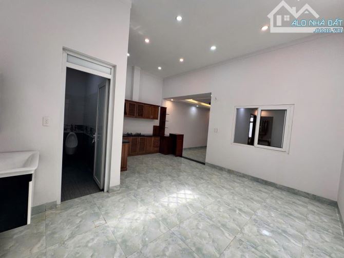 Nhà To Ymoan (6x20m) Nằm Trong Khu Thành Đồng Hạ Tầng Đẹp ! Đường 6m - Giá Chỉ 2Tyxxx - 3