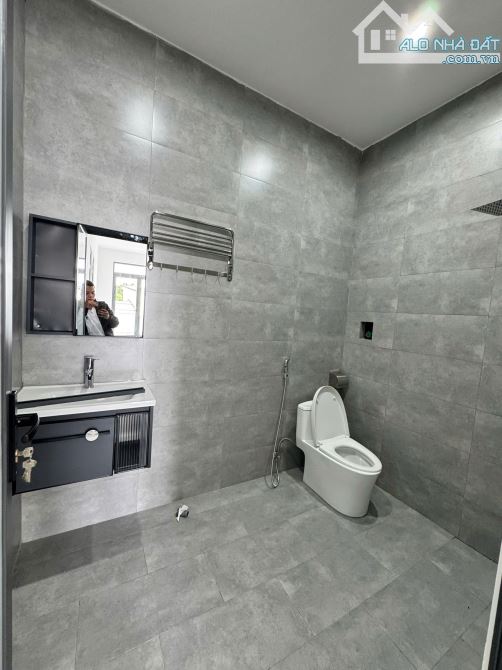 CĂN GÓC 2 MẶT TIỀN CẤP 1 Y WANG - PHƯỜNG EAKAO - 3
