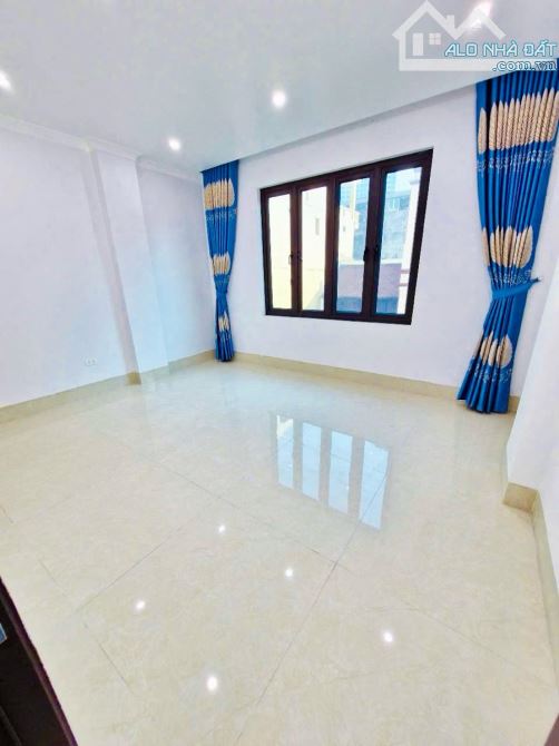 Trần Cung ô tô vào nhà mặt tiền 6m 3 tầng 54m giá 16.3 tỷ - 3