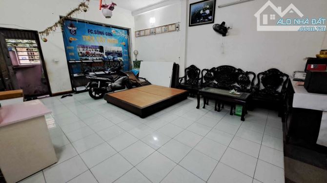 97m giá 10 tỷ500. Ô tô thông. Siêu rẻ nhà 4 tầng Phúc Lợi, Long Biên - 3