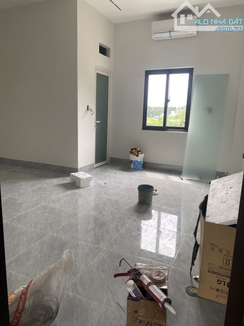 NHÀ MẶT TIỀN KINH DOANH, 3 TẦNG, T/TÂM DĨ AN, VÔ LÝ THƯỜNG KIỆT, NGANG ĐẸP 5,5M, GIÁ MỀM - 3
