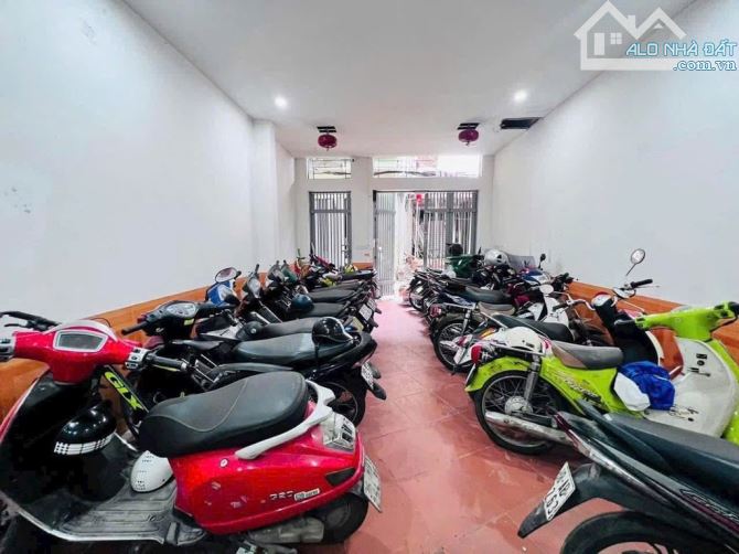 56M, 16 PHÒNG KK, 60TR/THÁNG, 14 TỶ - TRƯỚC NHÀ 3M, LÔ GÓC, XE 5 TẠ QUA - CẦU GIẤY - 3