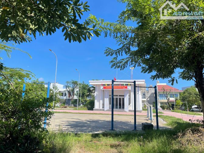 BÁN ĐẤT MT ĐƯỜNG QUÁN KHÁI 7 ĐỐI DIỆN CÔNG VIÊN - NGAY PHỐ CHỢ NON NƯỚC - 3