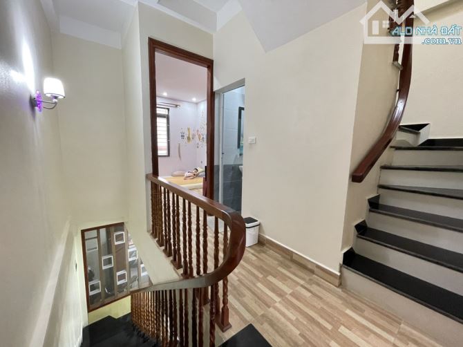 Nhà 3 tầng An Đào C 42,5m² – hai thoáng – Ô tô đỗ cổng – Cho thuê đep– 6,5 tỷ - 3