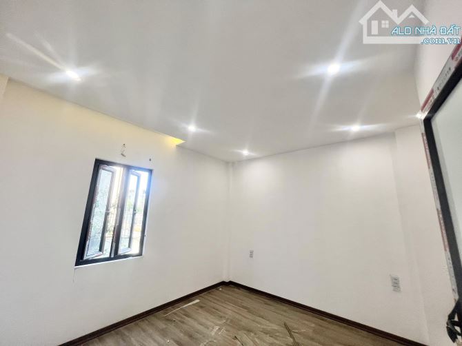 Bán nhà 3 tầng gần ngay ngã 3 Sở Dầu, Hùng Vương, Hồng Bàng giá 2,75 tỷ - 3