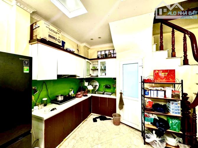 MINH KHAI  – MỘT BƯỚC RA Ô TÔ - NGÕ SIÊU ĐẸP -  NHÀ MỚI ĐẸP 5 TẦNG  – MẶT TIỀN RỘNG - 3