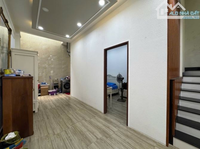 Cực Phẩm 3 Tầng, 96m2 (5mx19m) Nguyễn Duy Trinh, Phú Hữu. Chỉ 10 Tỷ TL - 3