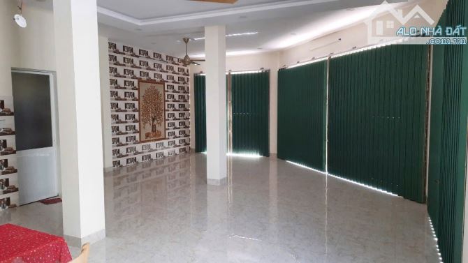 Bán nhà căn góc 2 mặt tiền đối diện công viên KĐT Hà Quang 2 ~ GIÁ: 13tỷ - 3