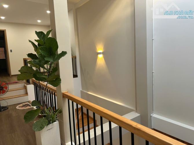 BÁN NHÀ 2 TẦNG MẶT TIỀN NGUYỄN HỮU HUÂN, Tân Lập , Nha Trang - 3