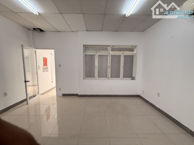 Hoàng Hoa Thám Tân bình 118/114m2 2 tầng giá chỉ nhỉnh 20 tỷ - 3