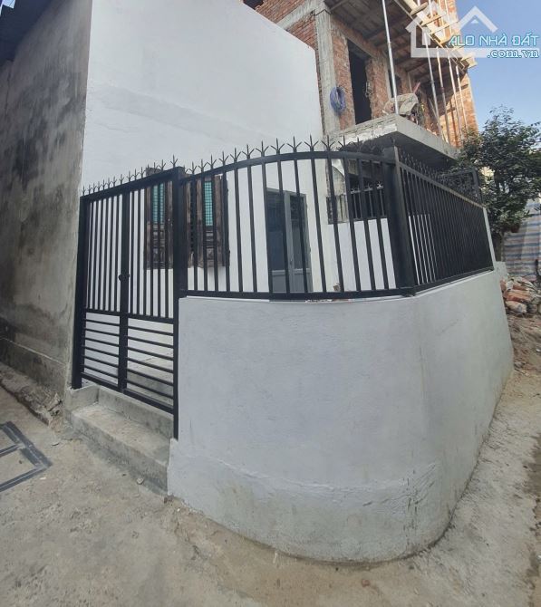 Nhà đẹp giá rẻ,khu trung tâm Sơn Trà cách sông Hàn 200m - 3