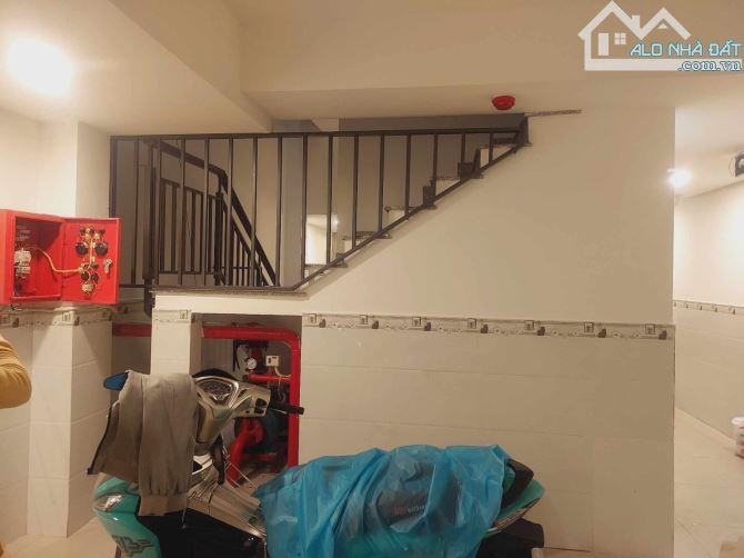 Dương Quảng Hàm gò vấp 135m2 6 tầng giá chỉ 27 tỷ - 3
