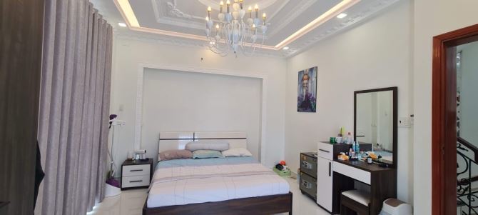 Nhà 3 tầng hẻm xe hơi Q8, 4x20m, nhỉnh 10 tỷ - 3