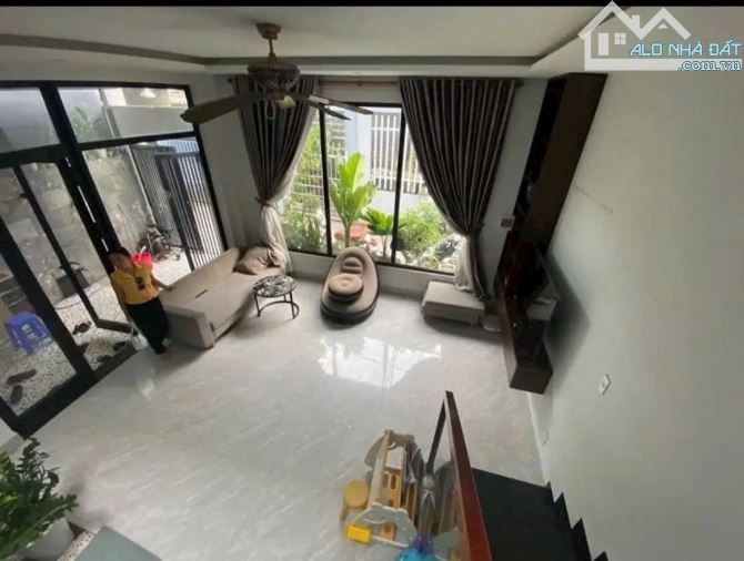 Nhà 2 tầng mặt hẻm 2.5m Nguyễn Như Hạnh - 3