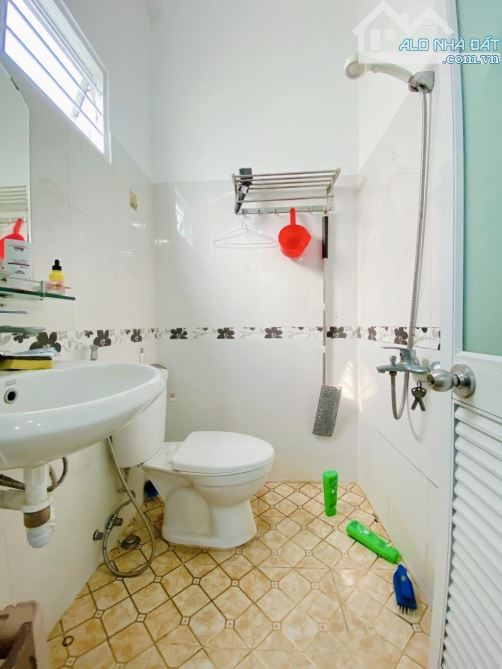 Nhà 4 tầng ngang 5.2m, gần chợ Phạm Văn Hai – Bùi Thị Xuân, Tân Bình, chỉ 9.8 tỷ - 3