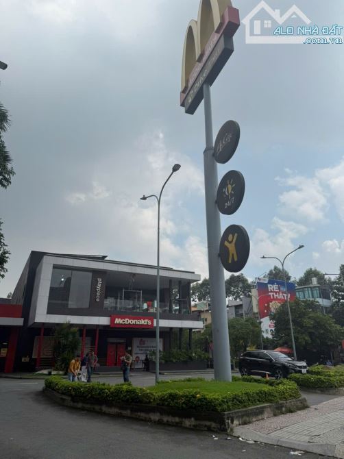 CỰC HIẾM-Q. 1 - 2 CĂN MỘT SỐ NGAY VÒNG XOAY ĐIỆN BIÊN PHỦ - GIÁ HỢP LÝ KHÓ TÌM! 17.5 TỶ - 3