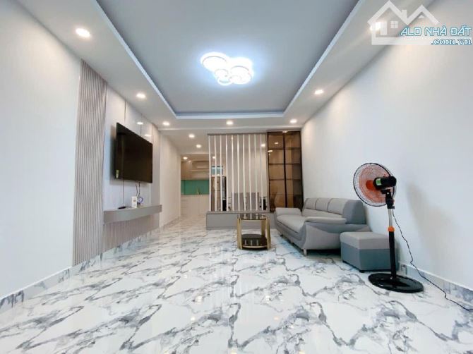 🆘 CG NGAY CV HOÀNG VĂN THỤ - HOÀN CÔNG ĐỦ - TẶNG FULL NỘI  THẤT - 4