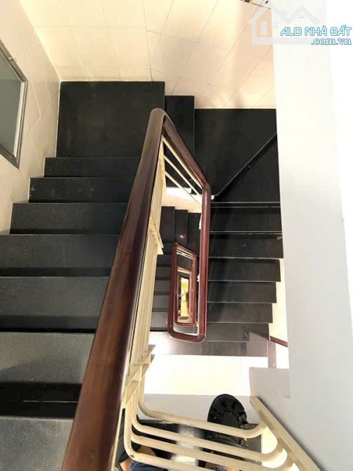 Quận 11-Nhà đẹp-Đường nhựa 8M-Tiện KD-Sát MT Lạc Long Quân-P3-40m2-5tầng-4PN - 4