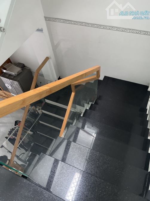NHÀ 3 TẦNG -85M2 HXH CHỈ 4,99TỶ CÒN TL - 4