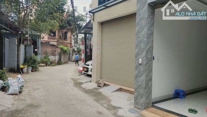 🔥  NHÀ ĐẸP LONG BIÊN 🔥 ✨ Mới tinh – 6 tầng thang máy ngoại nhập – Gara ô tô – Lô góc tho - 4