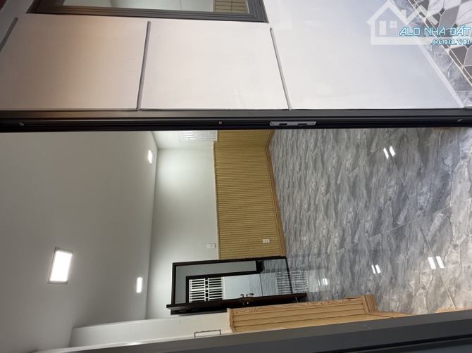 Bán nhà Quận 8, Dương Bá Trạc, 3 tầng, 2 mặt hẻm thoáng, 4,5 x12m, Nhỉnh 5 tỷ - 4