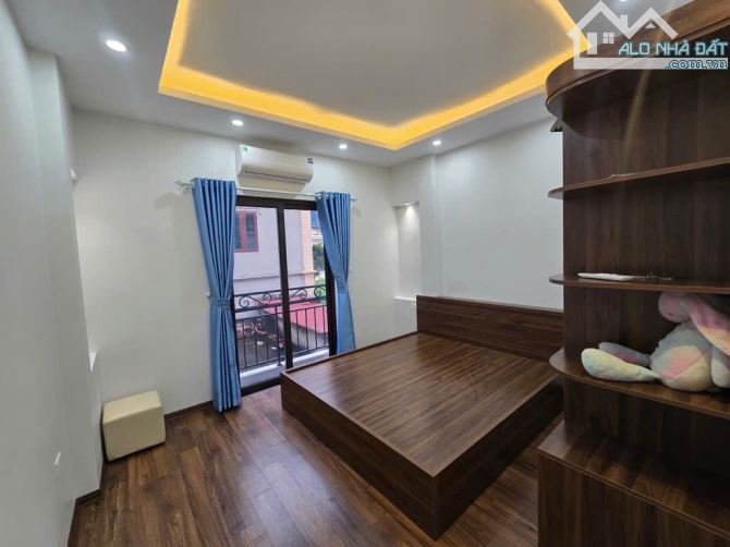 #Văn Trì - Bắc Từ Liêm Nhà 40m2 5 tầng mới kính coong - oto - an sinh đỉnh Dưới 7 tỷ - 4