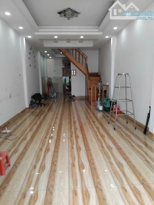 Chỉ nhỉnh 90Tr/m2 có ngay nhà sát khu Bàu Cát, Tân Bình (4x18m) CN: 72m2, nhà 2 tầng mới - 4