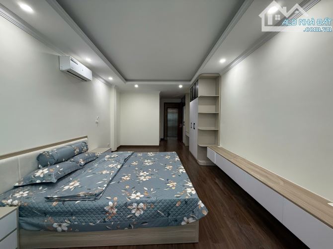 Cho thuê nhà đẹp, có thang máy Nguyễn Văn Huyên, Cầu Giấy. DT 50m2, 6 tầng. 29 tr(thg) - 4