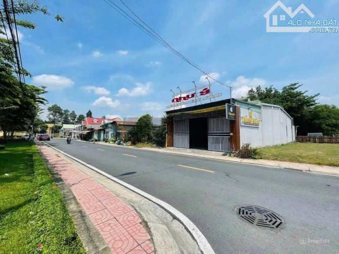 Cần bán MT nhựa lô đất 90m² giá 730 Triệu Nguyễn Thị Lắng Xã Tân Phú Trung Củ Chi - 4