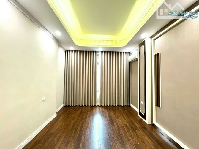 Bán gấp nhà riêng, đẹp long lanh ngõ 181 trần phú Hà Đông 35m, lô góc, giá siêu đầu tư - 4