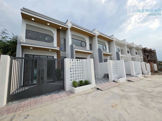 Bán gấp nhà 1 trệt 1 lửng đúc sân xe hơi, Ngay trường tiểu học Thạnh Phú - 4